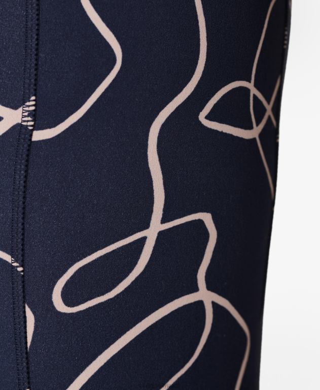 Sweaty Betty 女性 スーパーソフト7/8ヨガレギンス L4RHF122 衣類 ブルーラインフロープリント