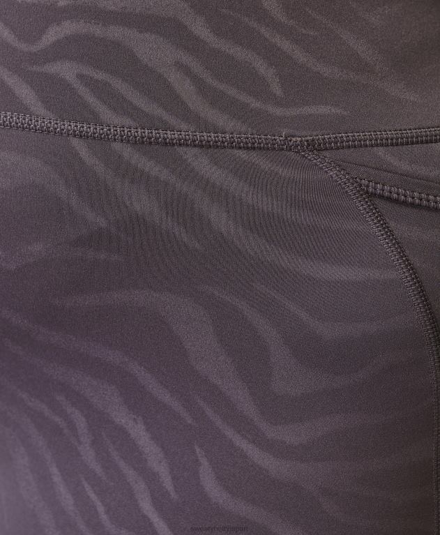 Sweaty Betty 女性 パワーブーツカットトレーニングパンツ L4RHF192 衣類 アーバングレータイガーエンボスプリント